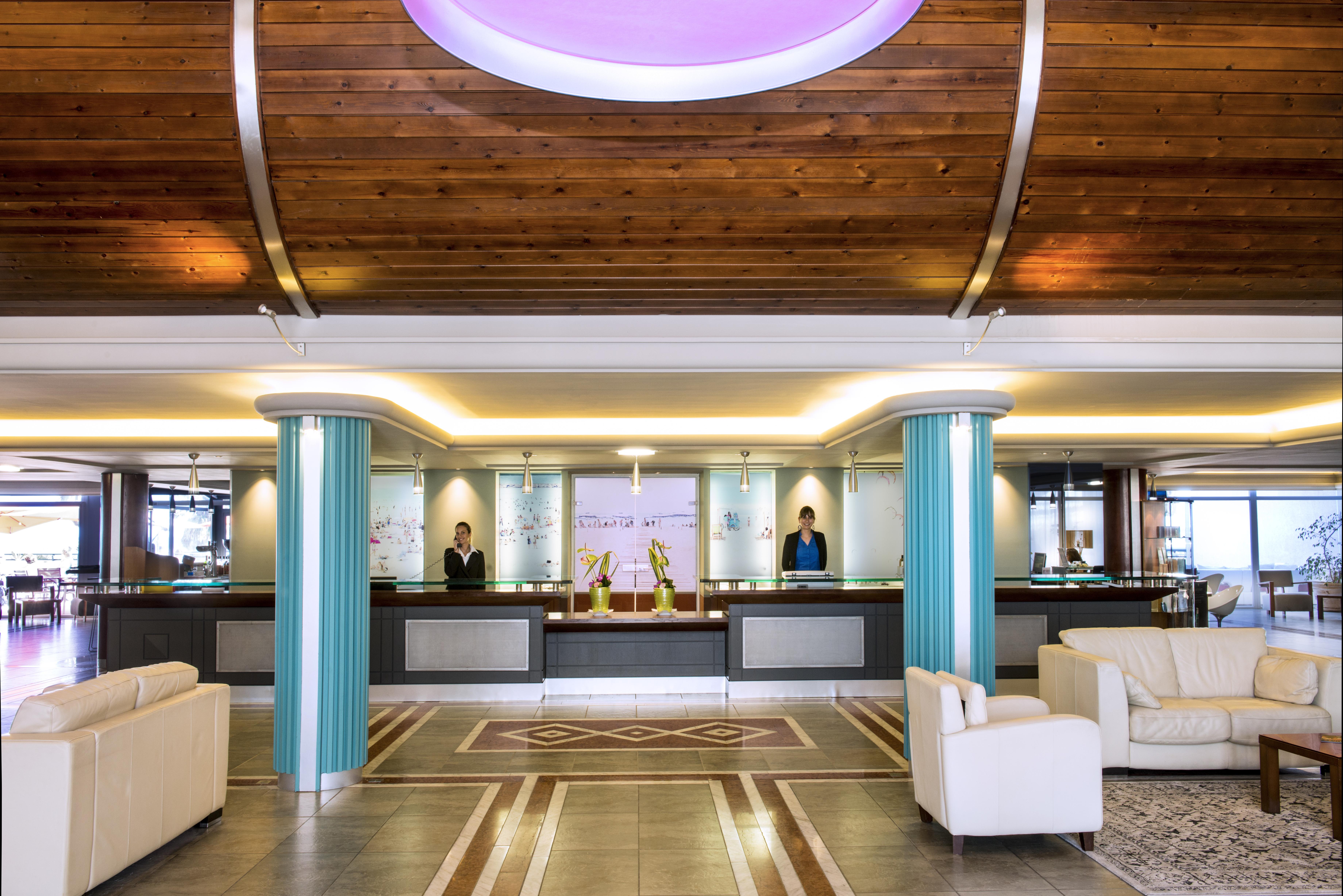 Grand Hotel Les Flamants Roses Thalasso & Spa Canet-en-Roussillon Esterno foto