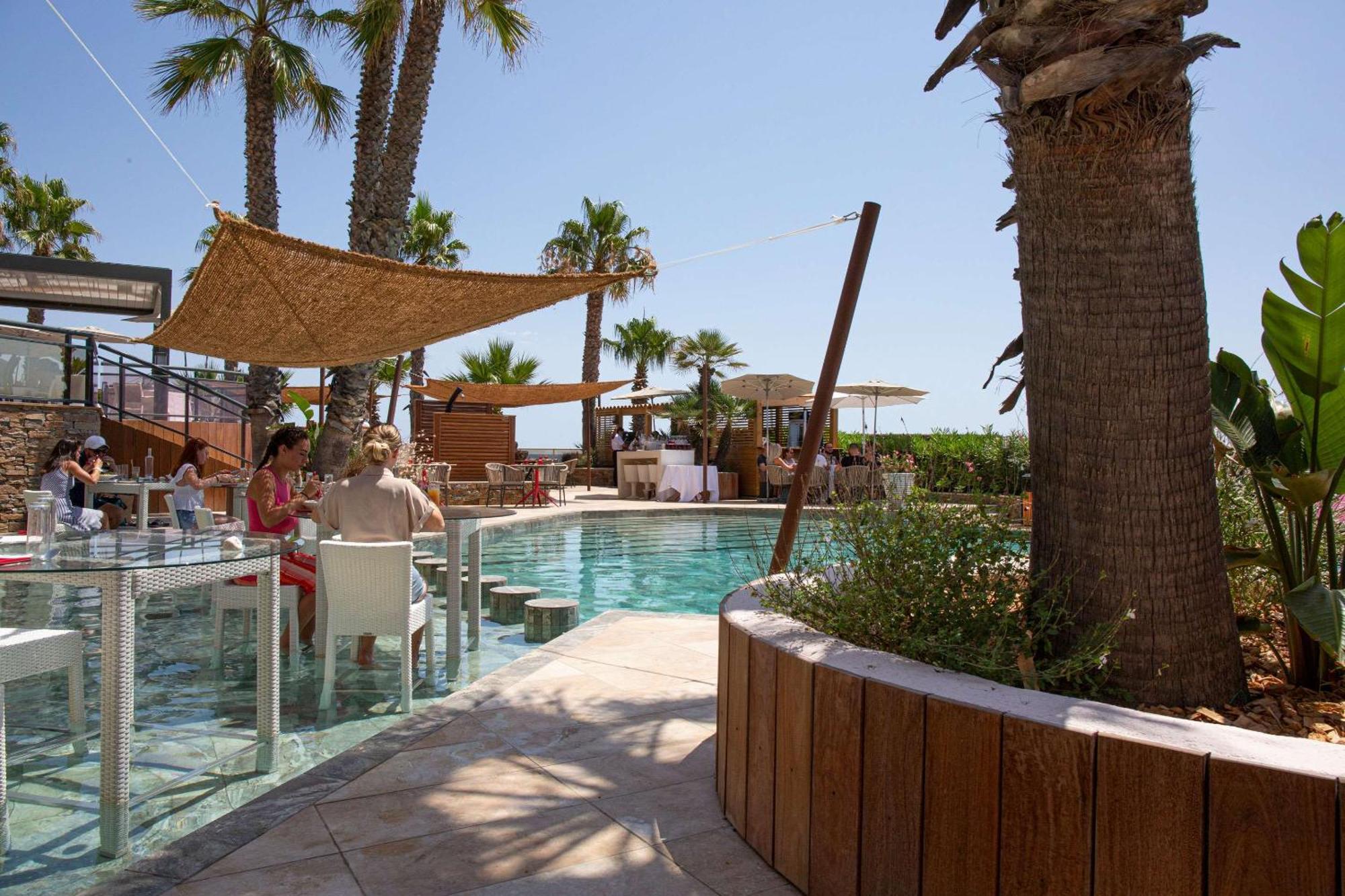 Grand Hotel Les Flamants Roses Thalasso & Spa Canet-en-Roussillon Esterno foto