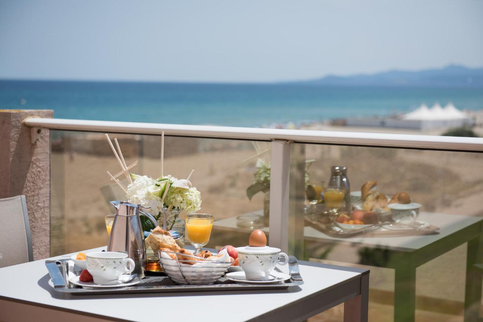 Grand Hotel Les Flamants Roses Thalasso & Spa Canet-en-Roussillon Esterno foto